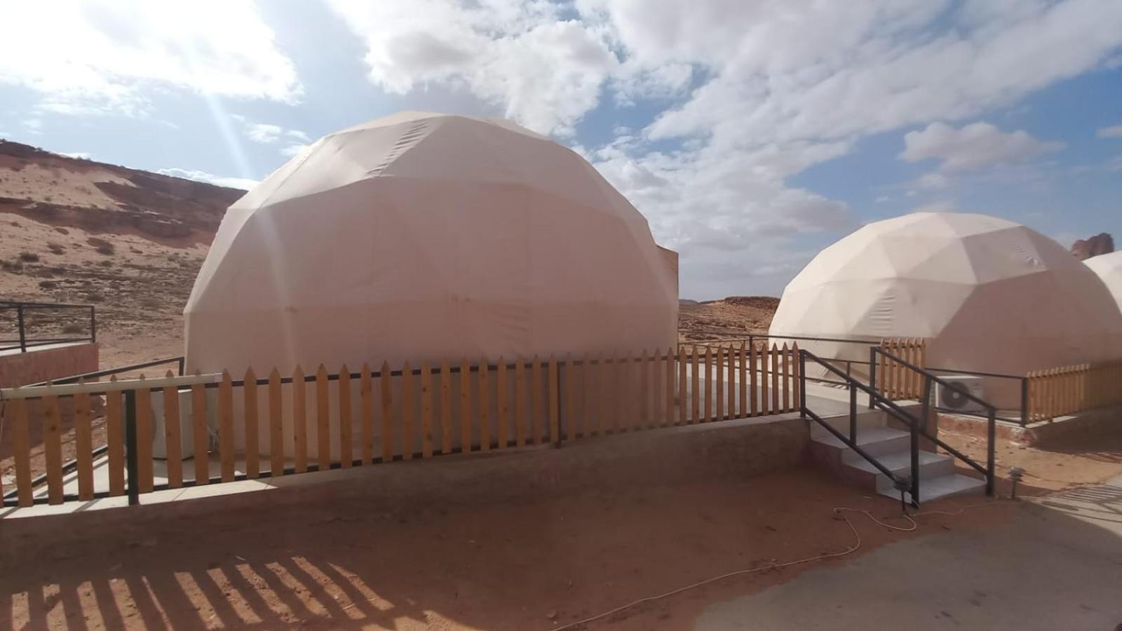 Al Raha Luxury Camp Hotel Wadi Rum Exterior foto
