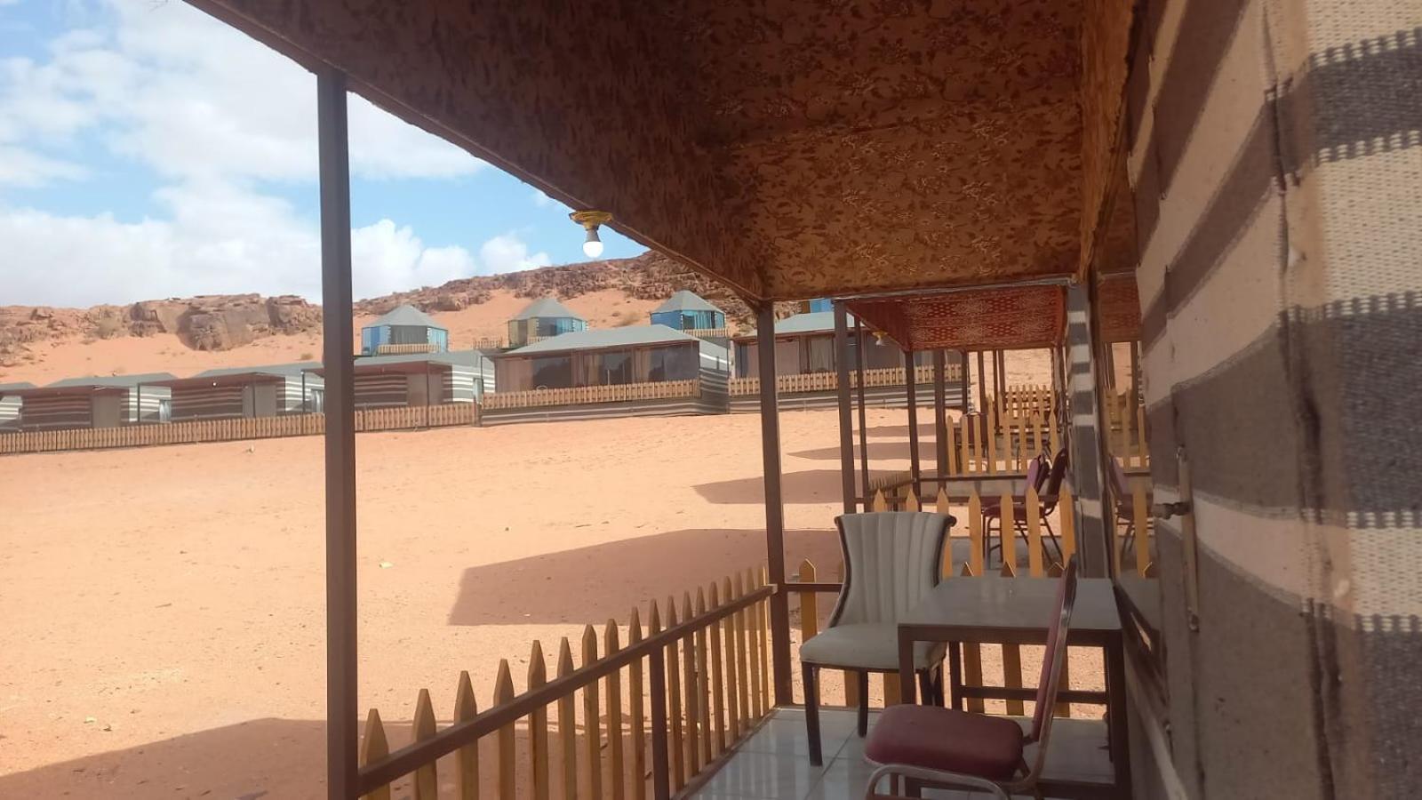 Al Raha Luxury Camp Hotel Wadi Rum Exterior foto