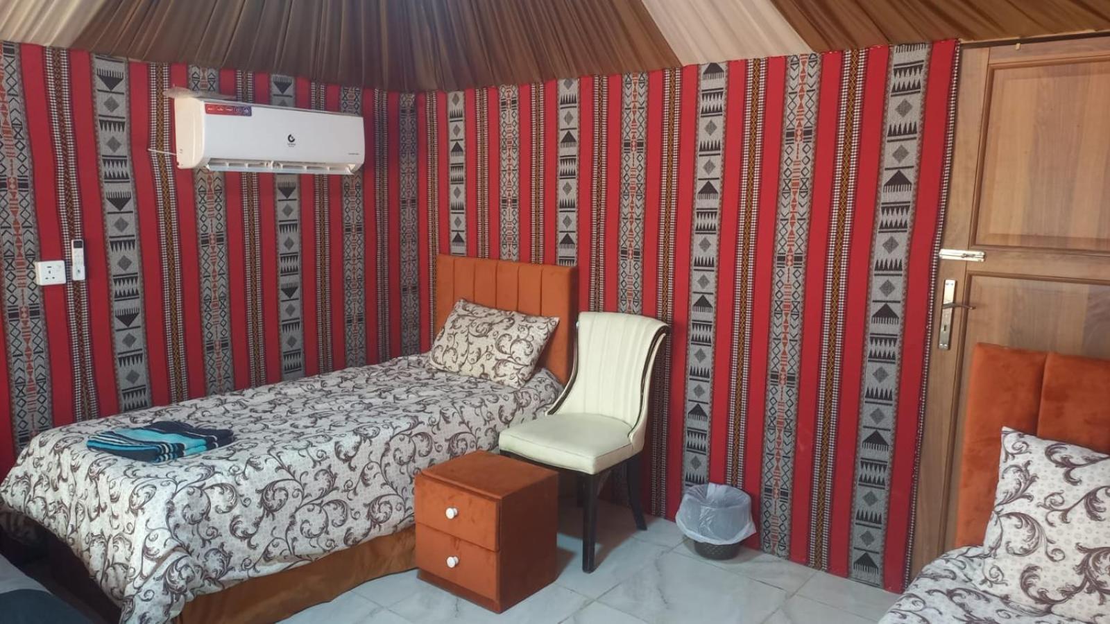 Al Raha Luxury Camp Hotel Wadi Rum Exterior foto