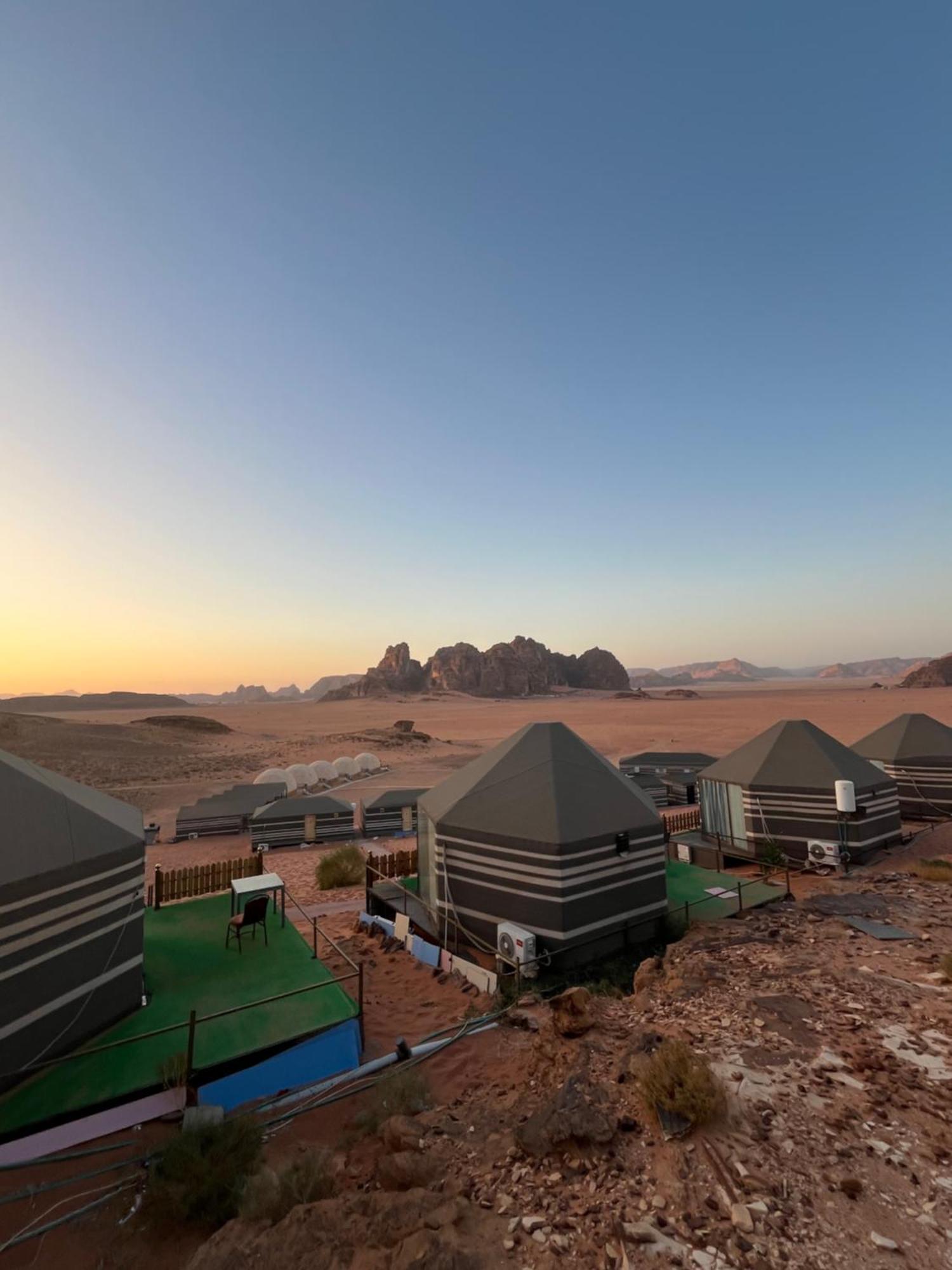 Al Raha Luxury Camp Hotel Wadi Rum Exterior foto